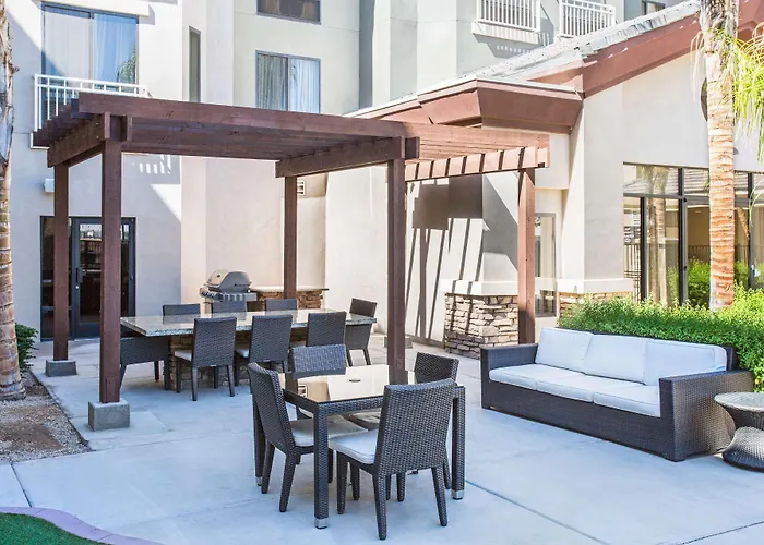 Homewood Suites By Hilton Phoenix-Avondale