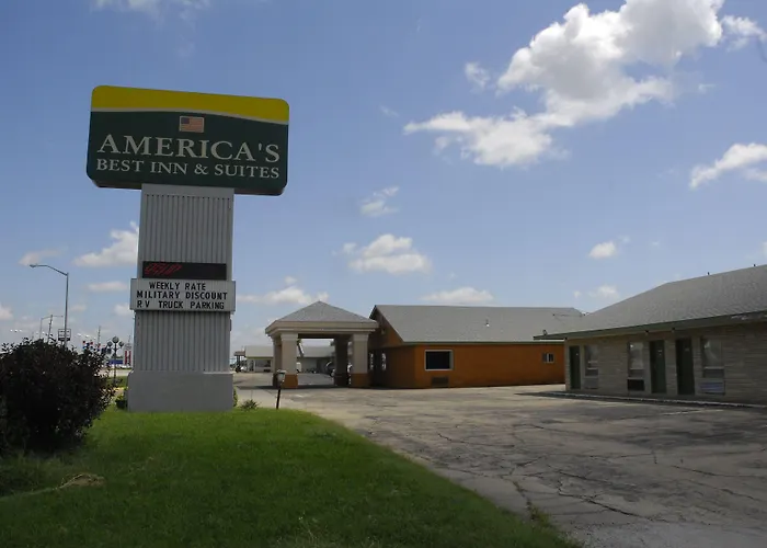 America'S Best Inn And Suites Emporia