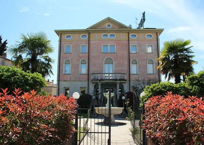 Park Hotel Villa Leon D'Oro