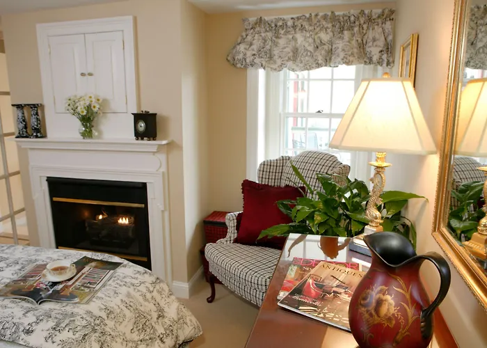 Lambertville House