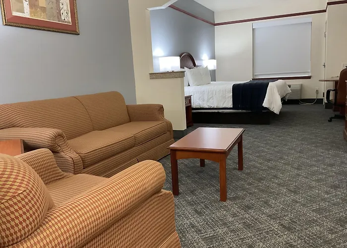 Budget Host Inn And Suites Cameron
