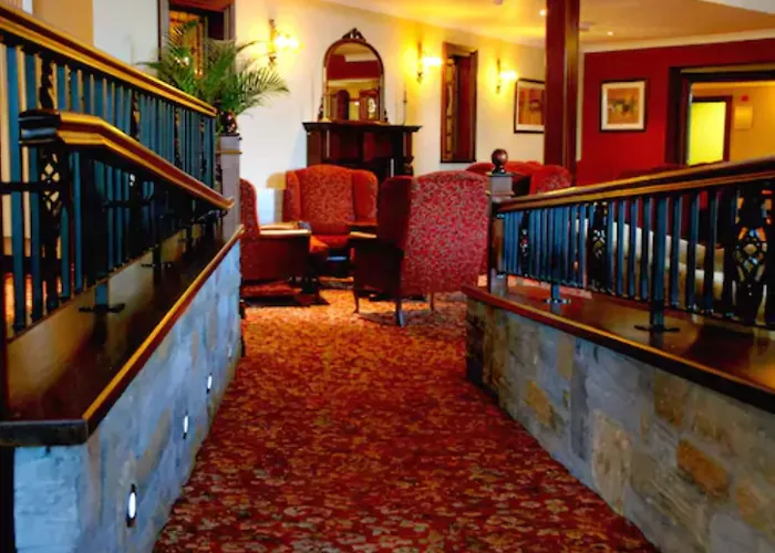 Corr'S Corner Hotel