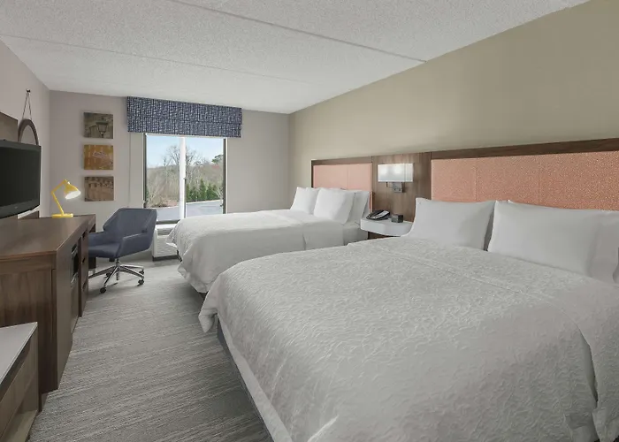 Hampton Inn & Suites Macon I-75 North