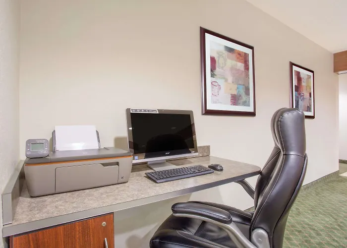 Microtel Inn And Suites Gassaway