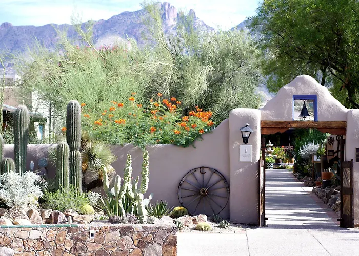 Hacienda Del Sol Guest Ranch Resort