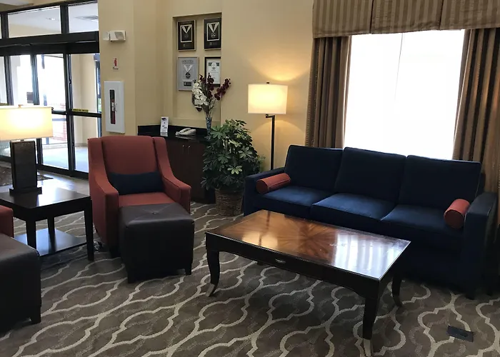 Comfort Suites Fredericksburg North