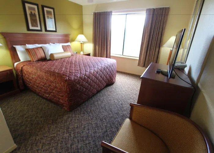Crown Point Resort