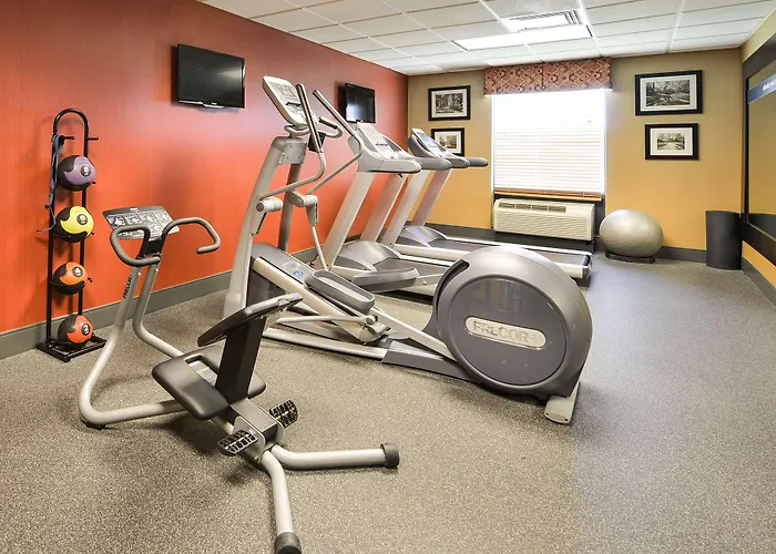 Hampton Inn Utica