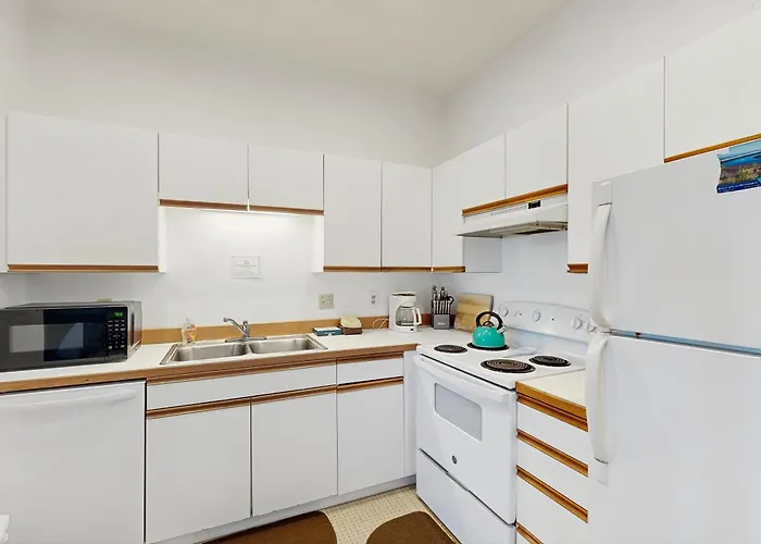 Beach Loop Condo #1 - North Unit