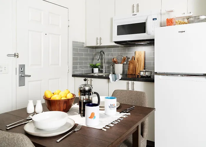 Intown Suites Extended Stay Savannah Ga