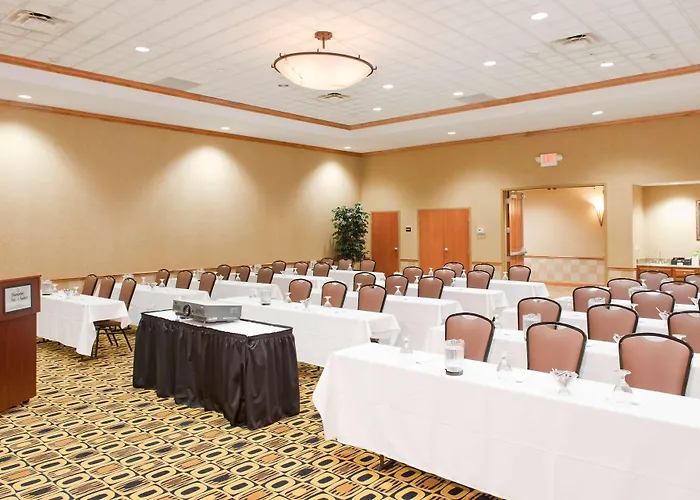 Hampton Inn & Suites Columbia At The University Of Missouri