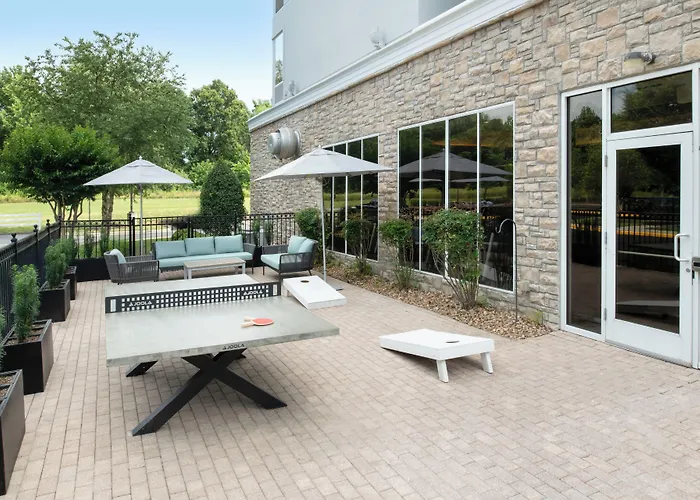 Delta Hotels By Marriott Colonial Heights