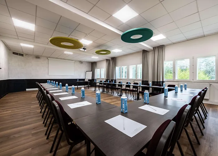 Best Western Plus L'Oree Paris Sud