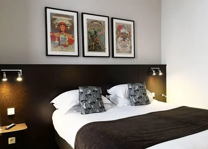 Hotel Voltaire Opera