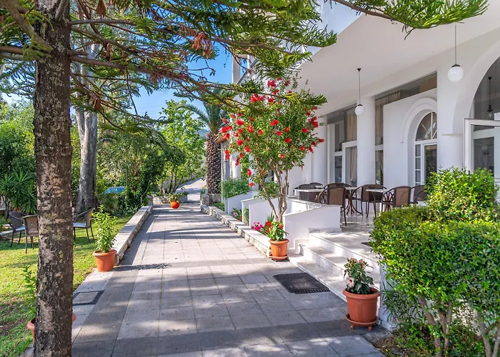 Arco Beach Hotel