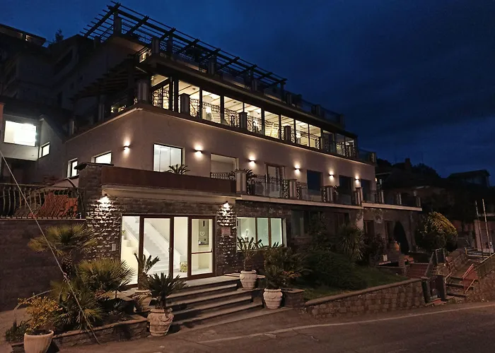Hotel Primavera Dell'Etna