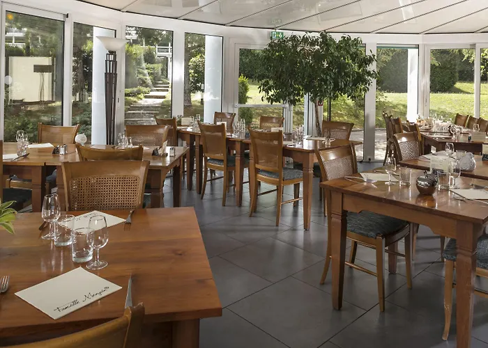 Logis Cottage Hotel