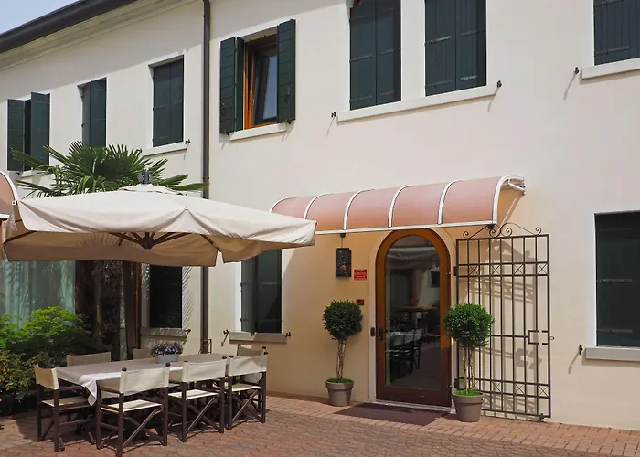 Hotel Cris