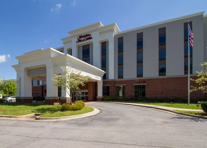 Hampton Inn & Suites Huntsville Hampton Cove
