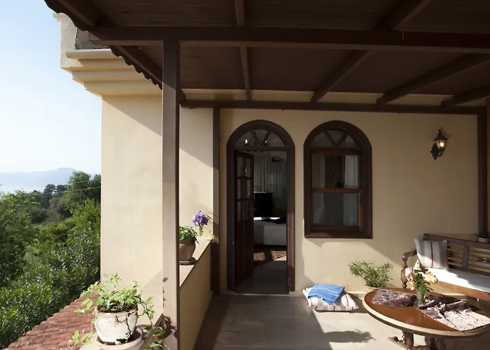 Mandarin & Mango Boutique Hotel