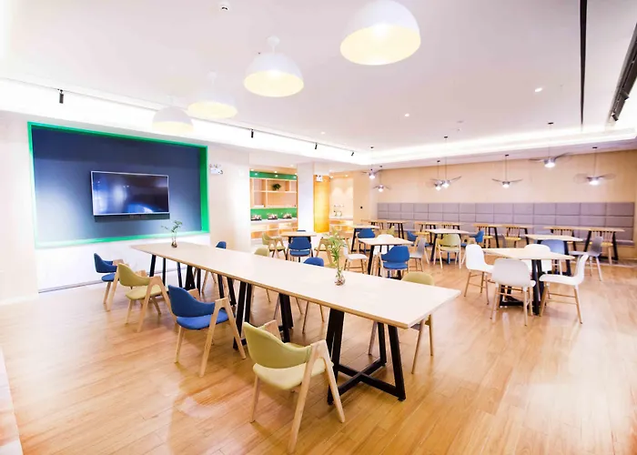 Ibis Styles Jingdezhen Cidu Avenue Hotel
