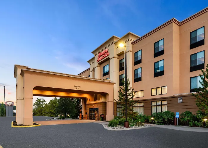 Hampton Inn & Suites Fairbanks