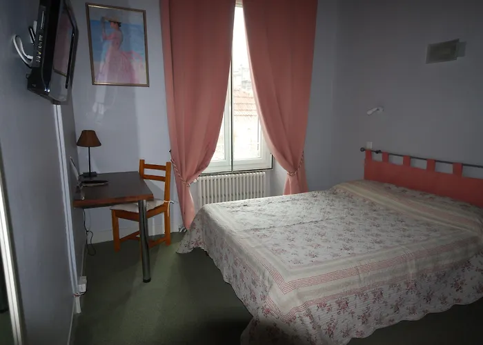 Fasthotel Pau-Centre Hotel Adour