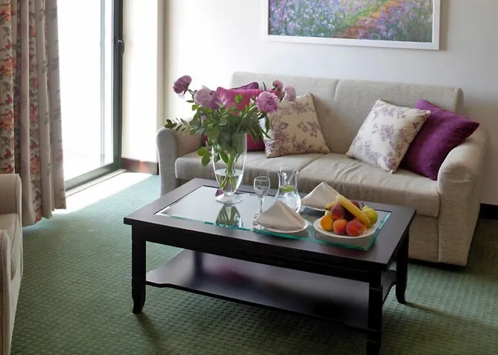 Margarona Royal Hotel