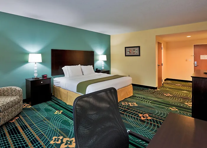 Holiday Inn Express Hotel & Suites Palm Bay By Ihg