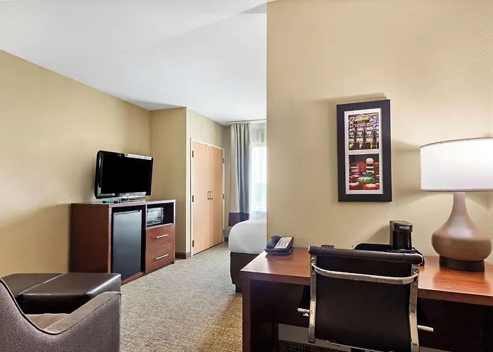 Comfort Suites Gulfport Central