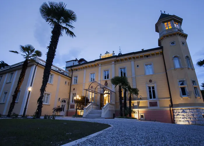 Villa Italia Luxury Suites And Apartments