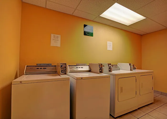 Magnolia Inn And Suites Olive Branch