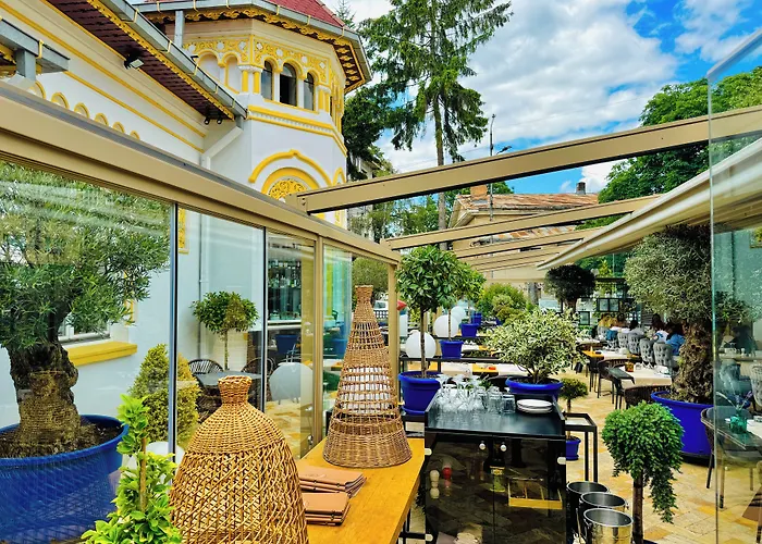 Hotel Dumbrava