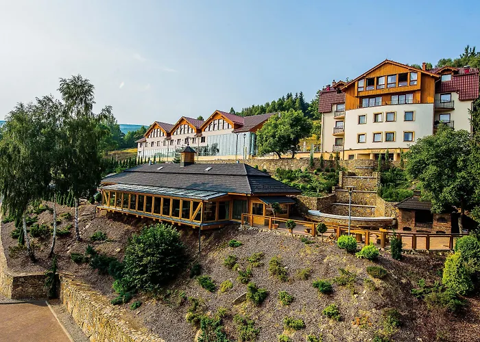 Hotel & Medi-Spa Bialy Kamien