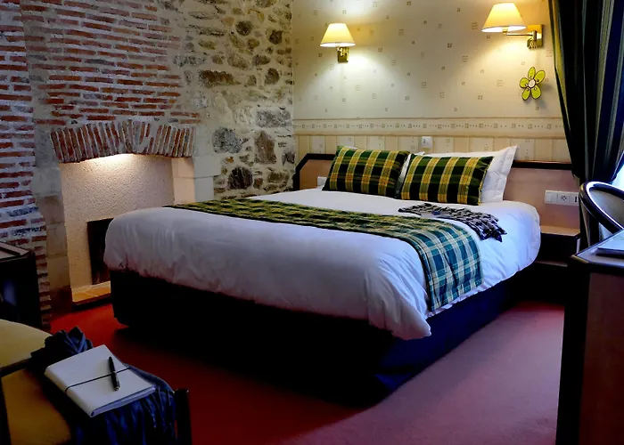 Logis Hotels Le Champalud Restaurant La Citadelle