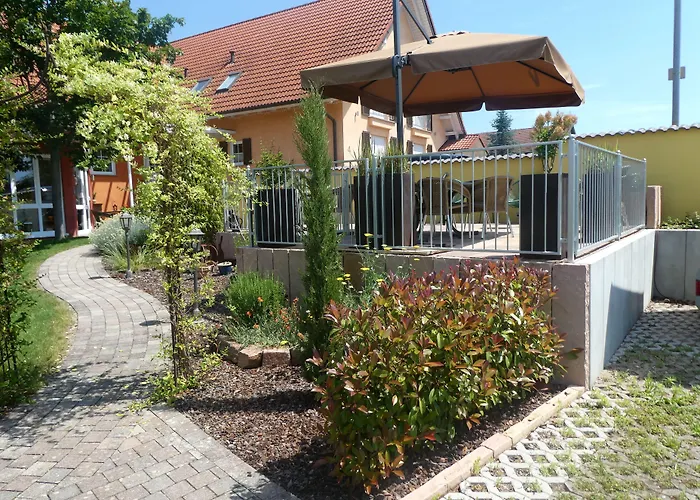 Hotel & Gaestehaus Im Ziegelweg Klimatisiert Eintrittskarten Fuer Den Europa-Park Erhalten Sie Garantiert Ueber Uns