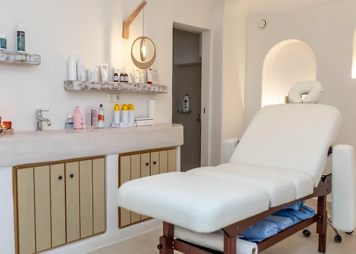 Cycladic Islands Hotel & Spa
