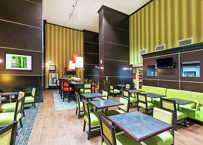 Hampton Inn & Suites Houston/League City