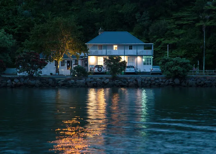 The Old Oak Boutique Hotel