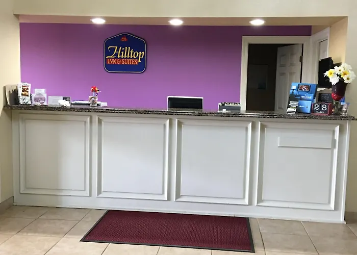 Econo Lodge Inn & Suites