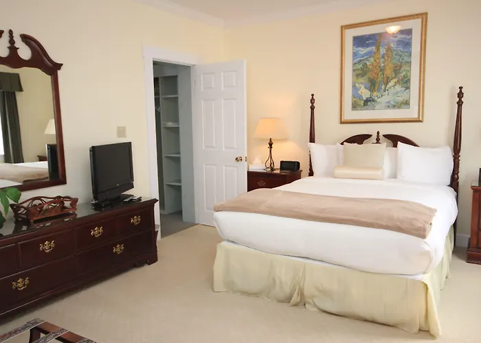 St Andrews Inn & Suites