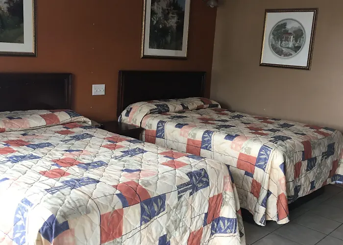 Budget Inn & Suites