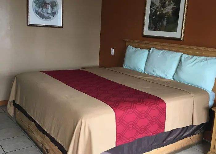 Budget Inn & Suites