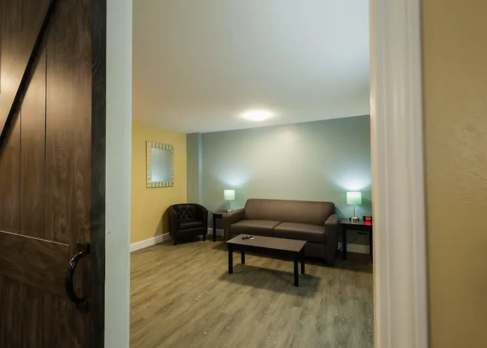 Hawthorn Extended Stay By Wyndham Saint Robert