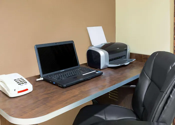 Microtel Inn & Suites By Wyndham Ozark