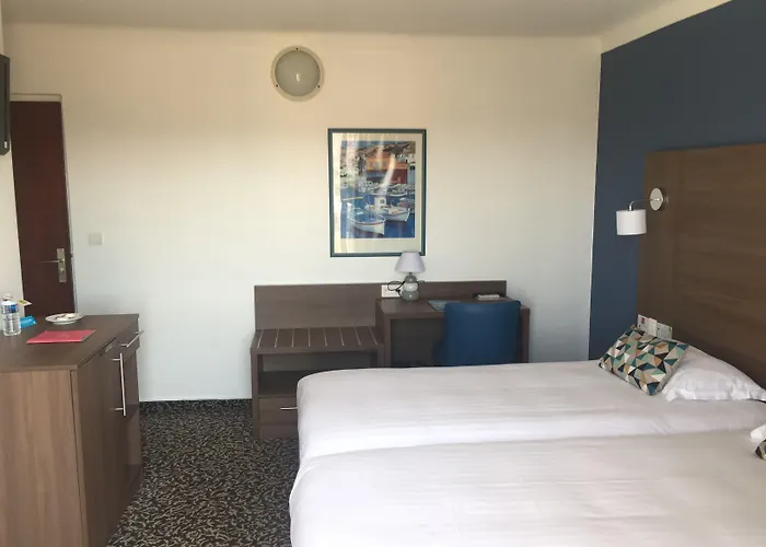Le Galion Hotel Et Restaurant Canet Plage - Logis