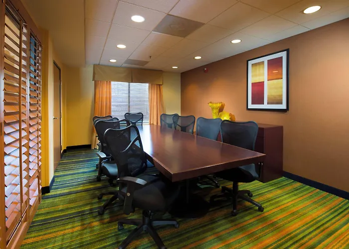 Fairfield Inn & Suites By Marriott Charleston Airport/Convention Center