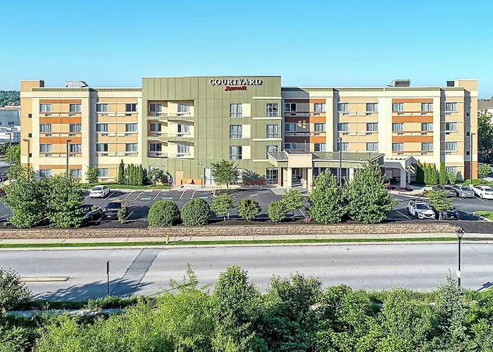 Courtyard By Marriott York
