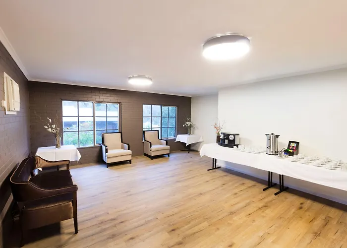 Eltham Gateway Hotel & Conference Centre