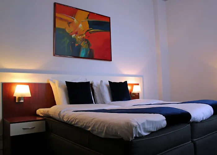 Apollo Hotel
